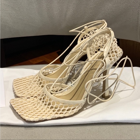 Bottega Veneta Stretch Mesh Sandal white sz 37 - Picture 4 of 4